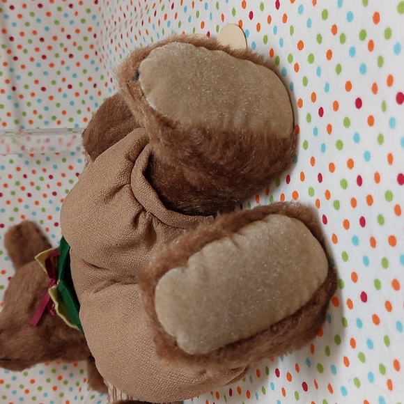 BearlyThere Inc. Christmas Collectable Bear - Picture 8 of 9